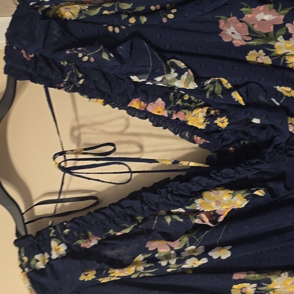 Premier Amour Navy long sleeve lined maxi dress. Front and back deep v neck line - Picture 7 of 8